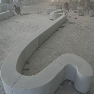 邢台 花岗岩整石坐凳拼装