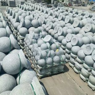 邢台 花岗岩实心圆球，石球，挡车球，挡车石，车止石，路障石。