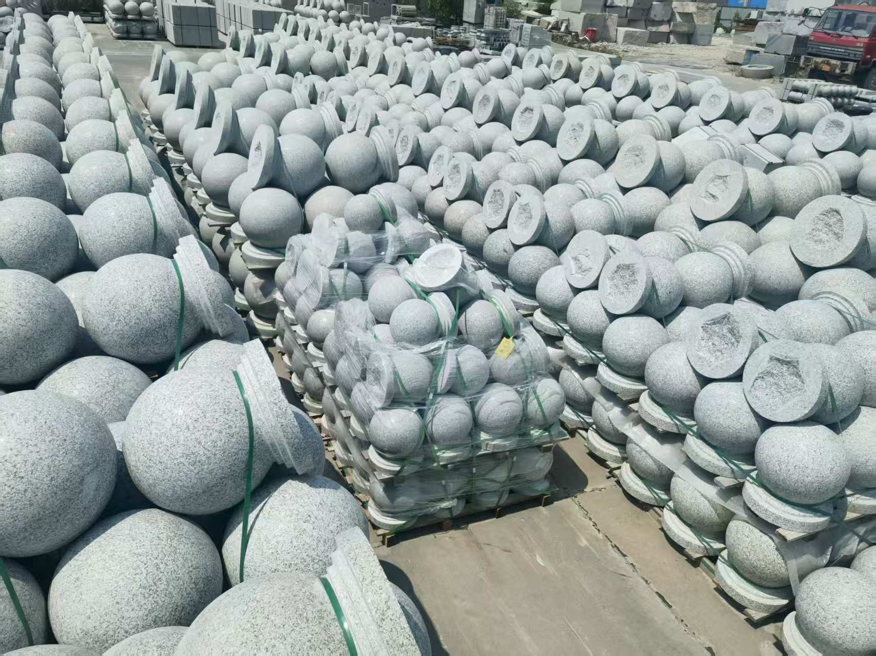 邢台 花岗岩实心圆球，石球，挡车球，挡车石，车止石，路障石。