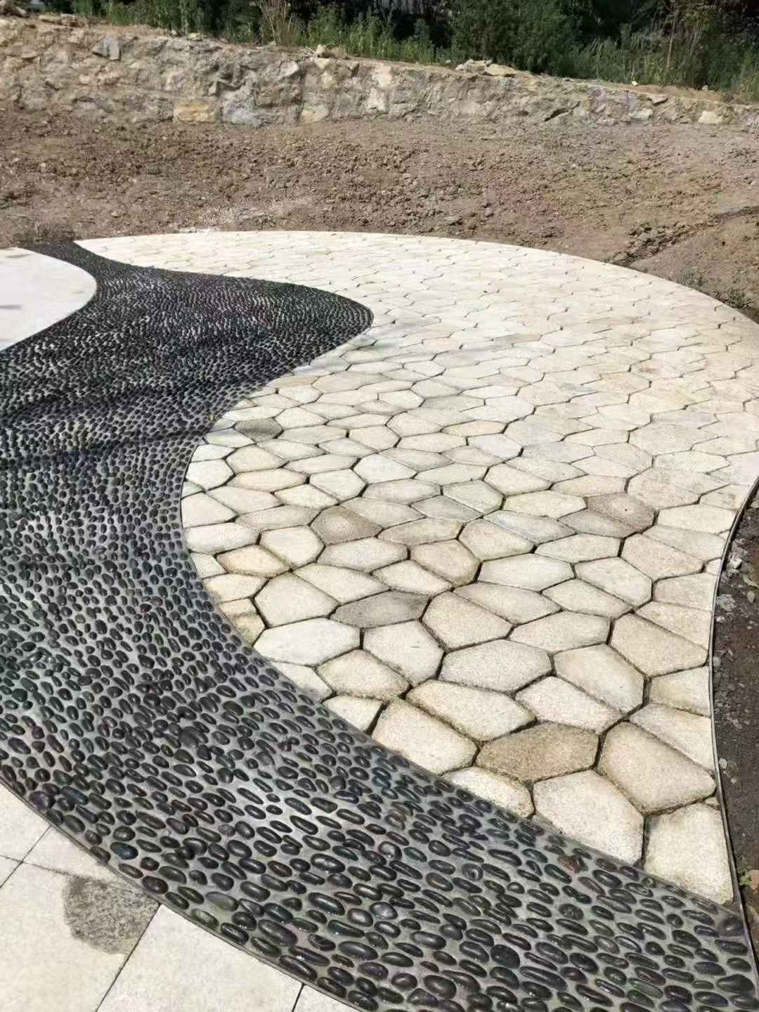 邢台 黄金麻冰裂缝室外铺装效果完美展示