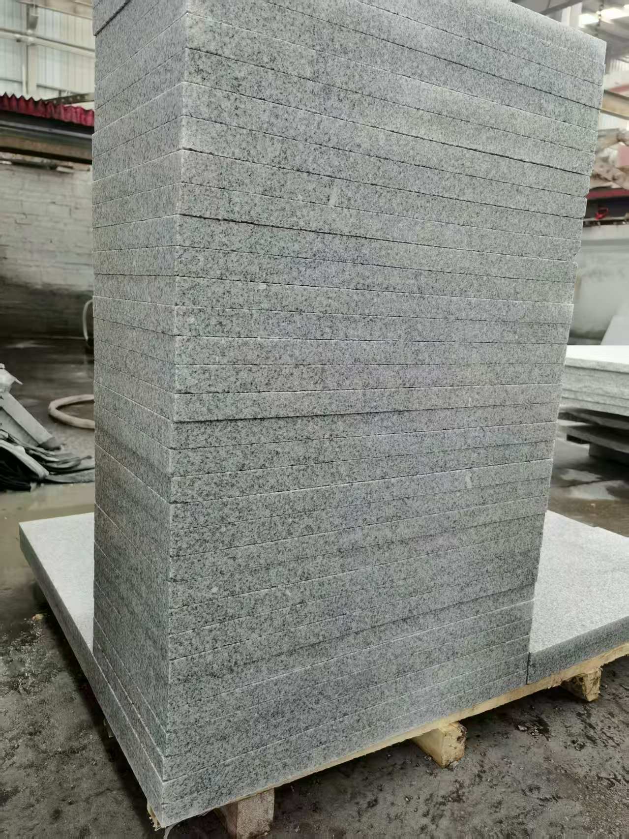 邢台 花岗岩 地铺成品300*600，尺寸标准、厚薄均匀